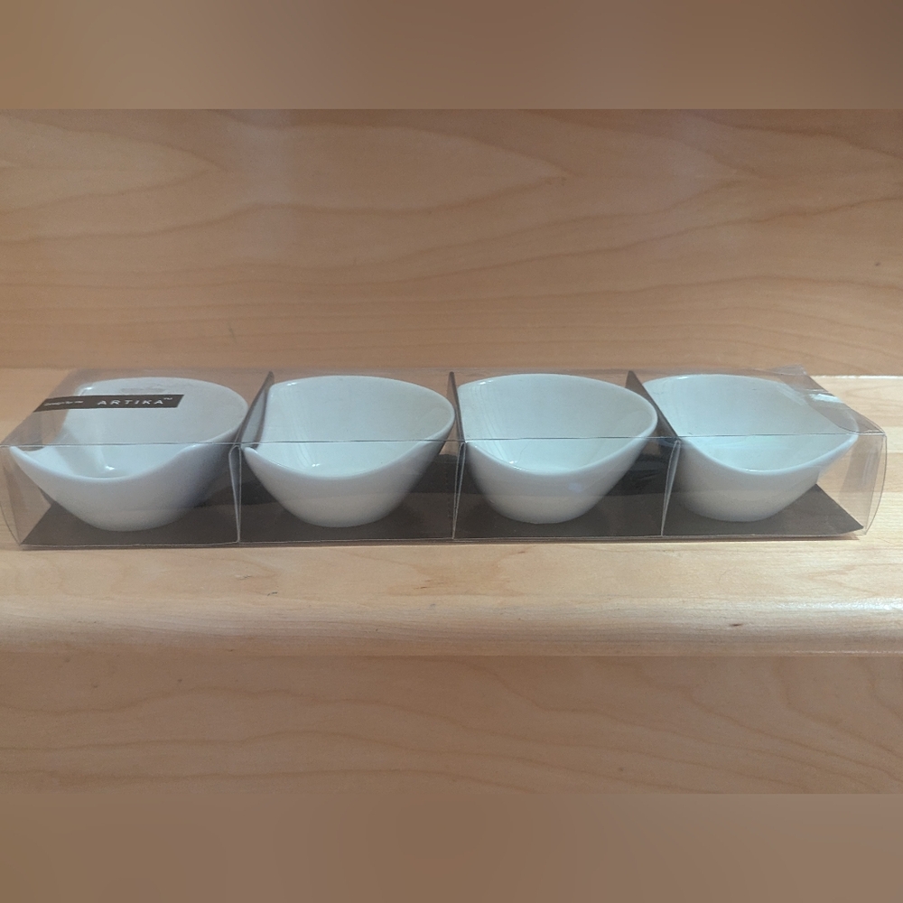 White Porcelain Bowl Set